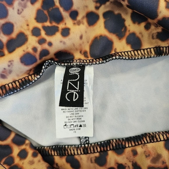 Onzie | NWT | Large| Tortoise Shell High-Rise Ankle Crop Leggings Yoga Pants - Picture 6 of 7